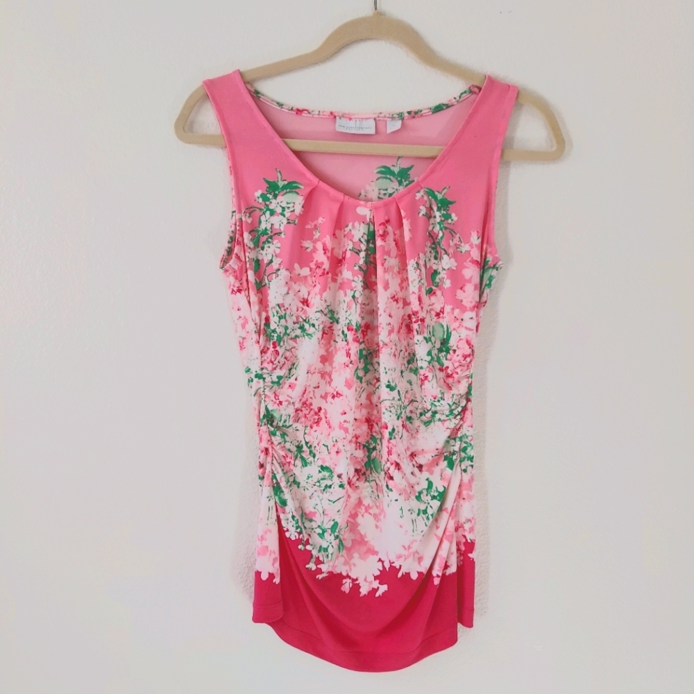 NY&Co sleeveless blouse